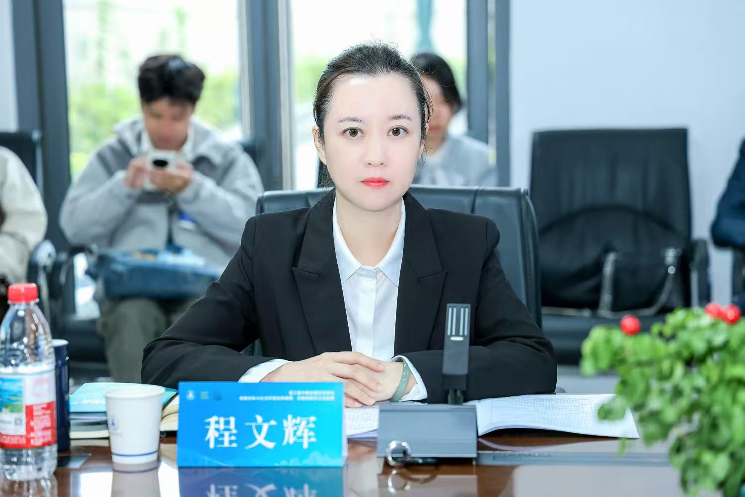 微信图片_20251024150450.jpg 微信图片_20251024150450.jpg